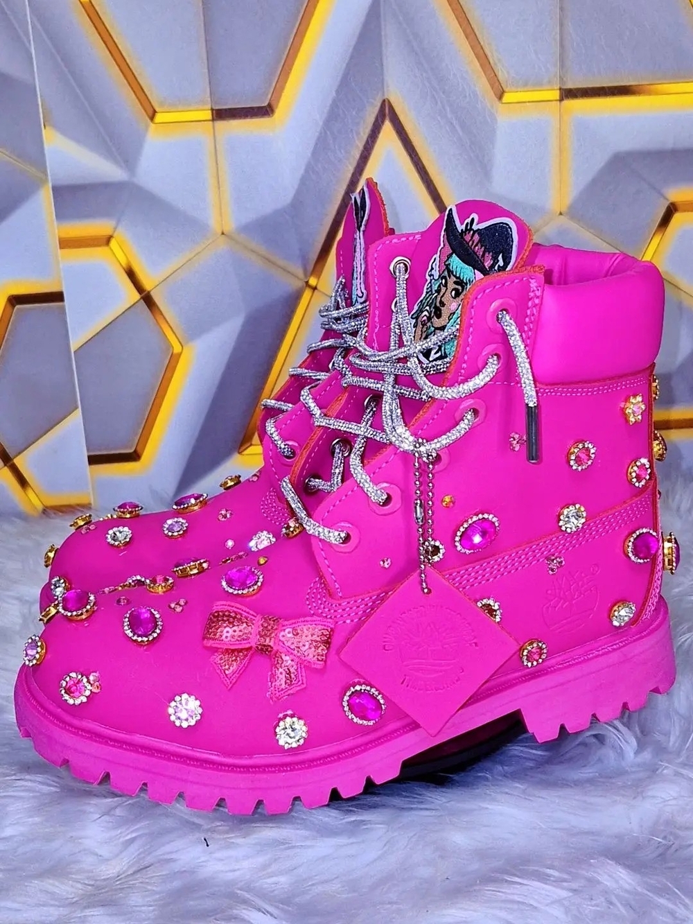 Timberland Design With Rhinestone - Picture 2 of 3